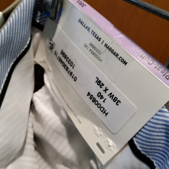 Classic Fit Pleated Haggar Dress Pant - Picture 9 of 11